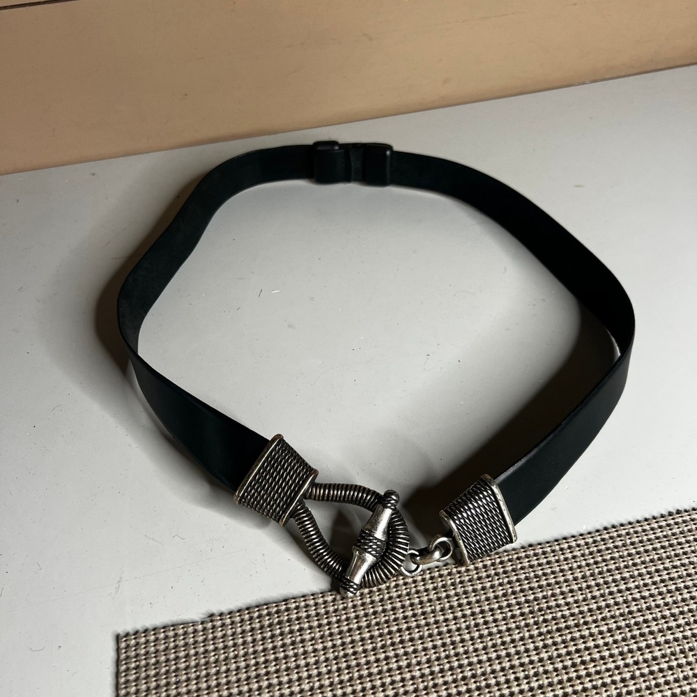 Black Leather Toggle Clasp Belt Silver Tone Rope Detail Adjustable Waist Belt